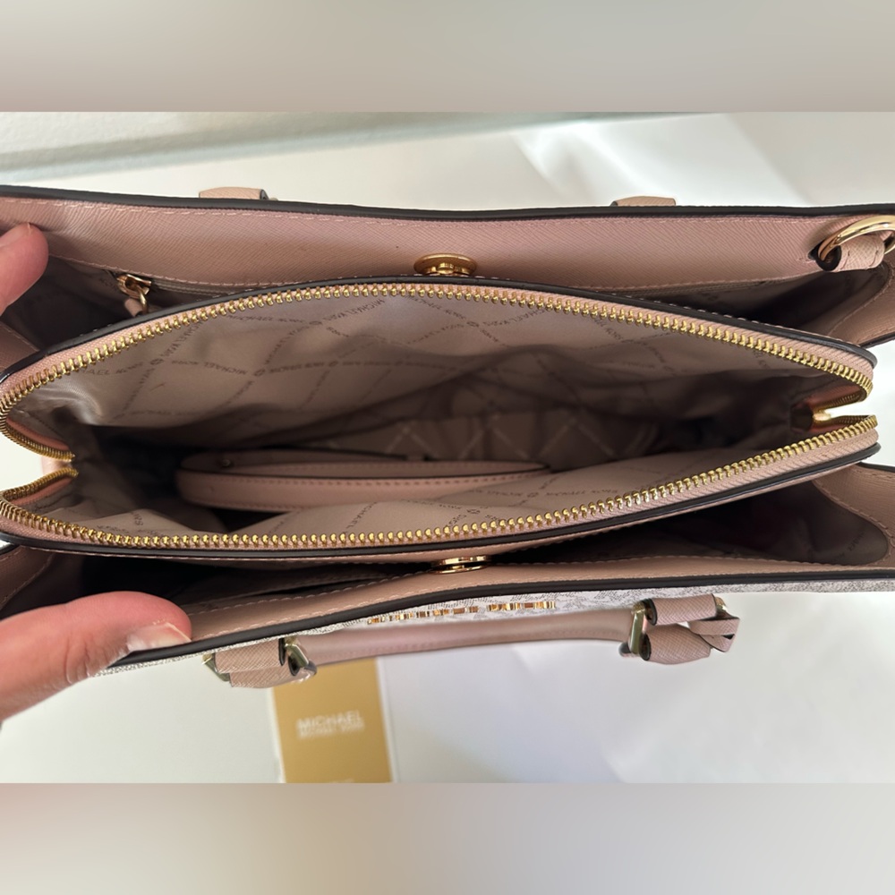 Michael Kors Pink and Cream Savannah large satchel bag - Picture 6 of 9